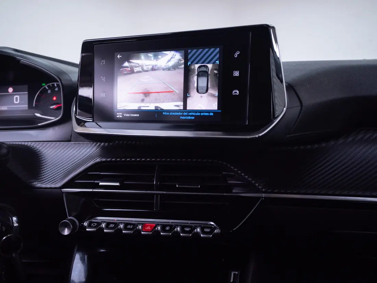 PEUGEOT 208 2022 - Imagen 14 de 20