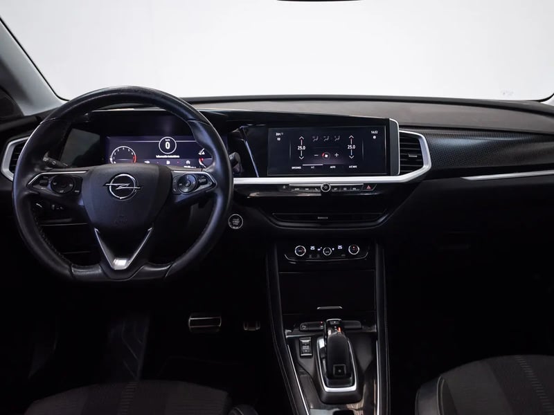 Opel GRANDLAND 2024 - Imagen 15 de 18