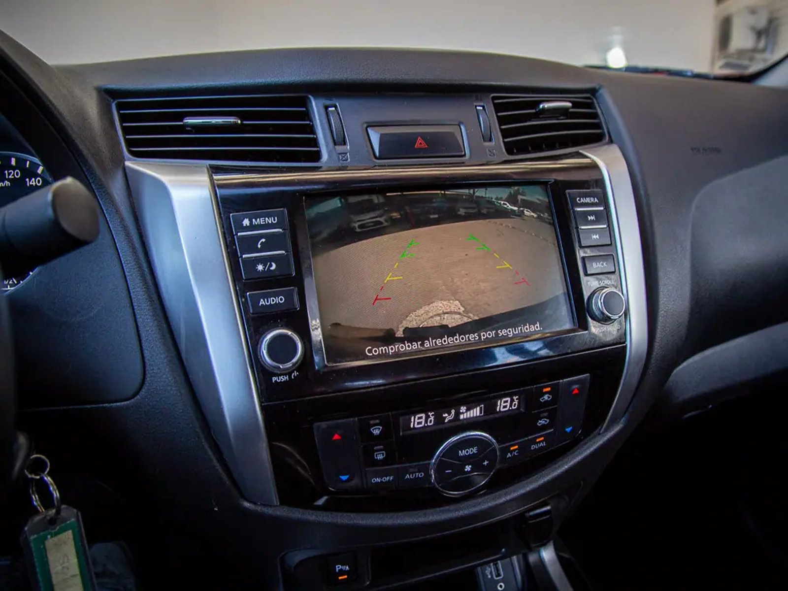 NISSAN NAVARA 2024 - Imagen 18 de 18