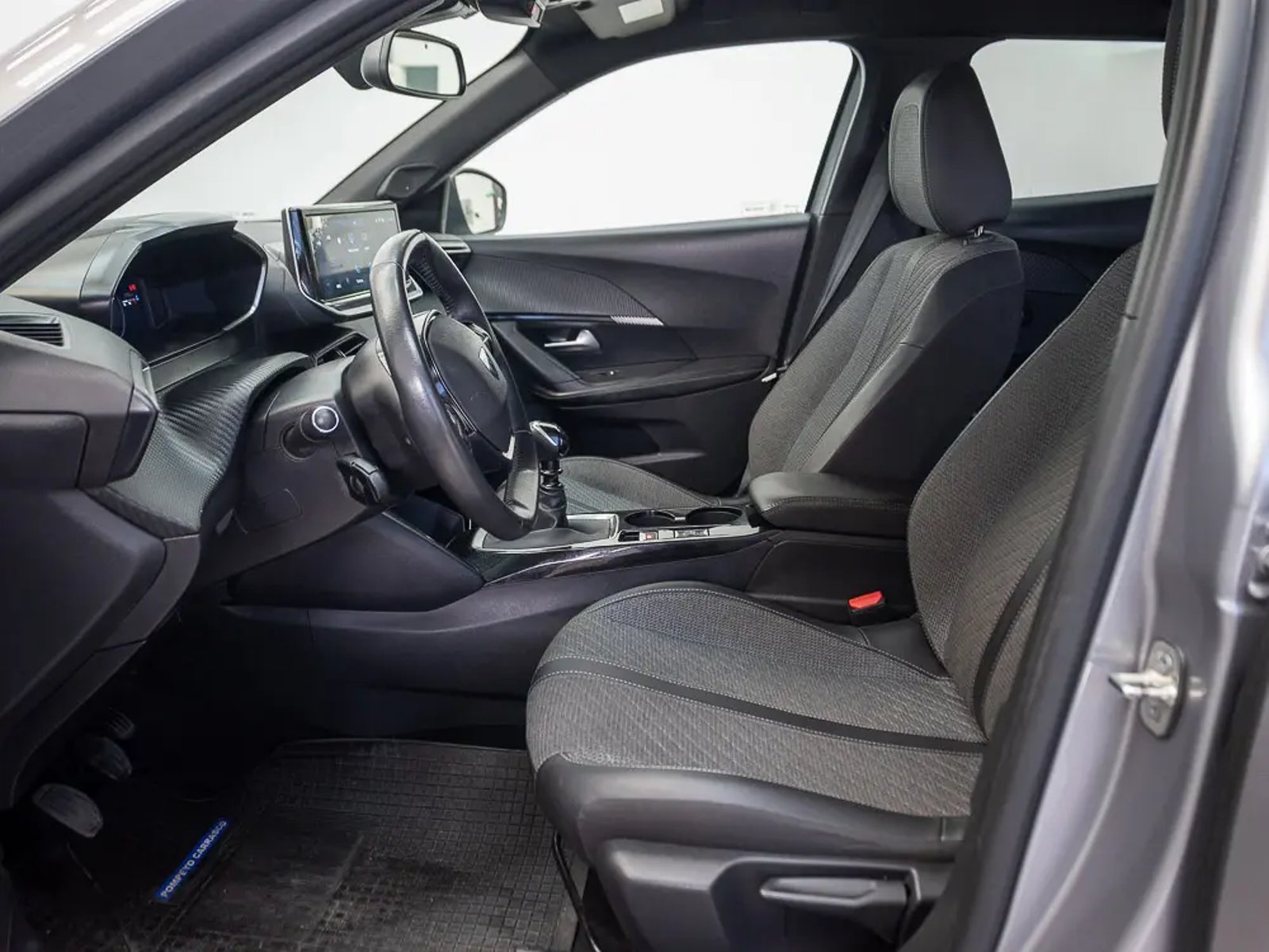 PEUGEOT 2008 2024 - Imagen 11 de 13