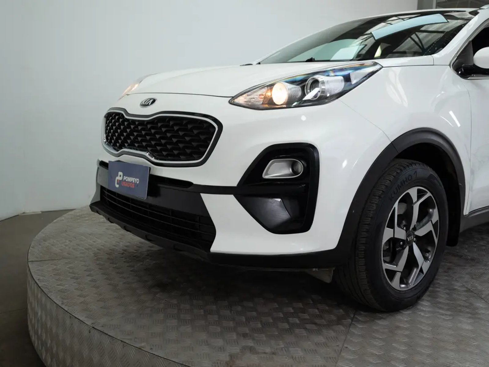 Kia SPORTAGE 2021 - Imagen 18 de 20