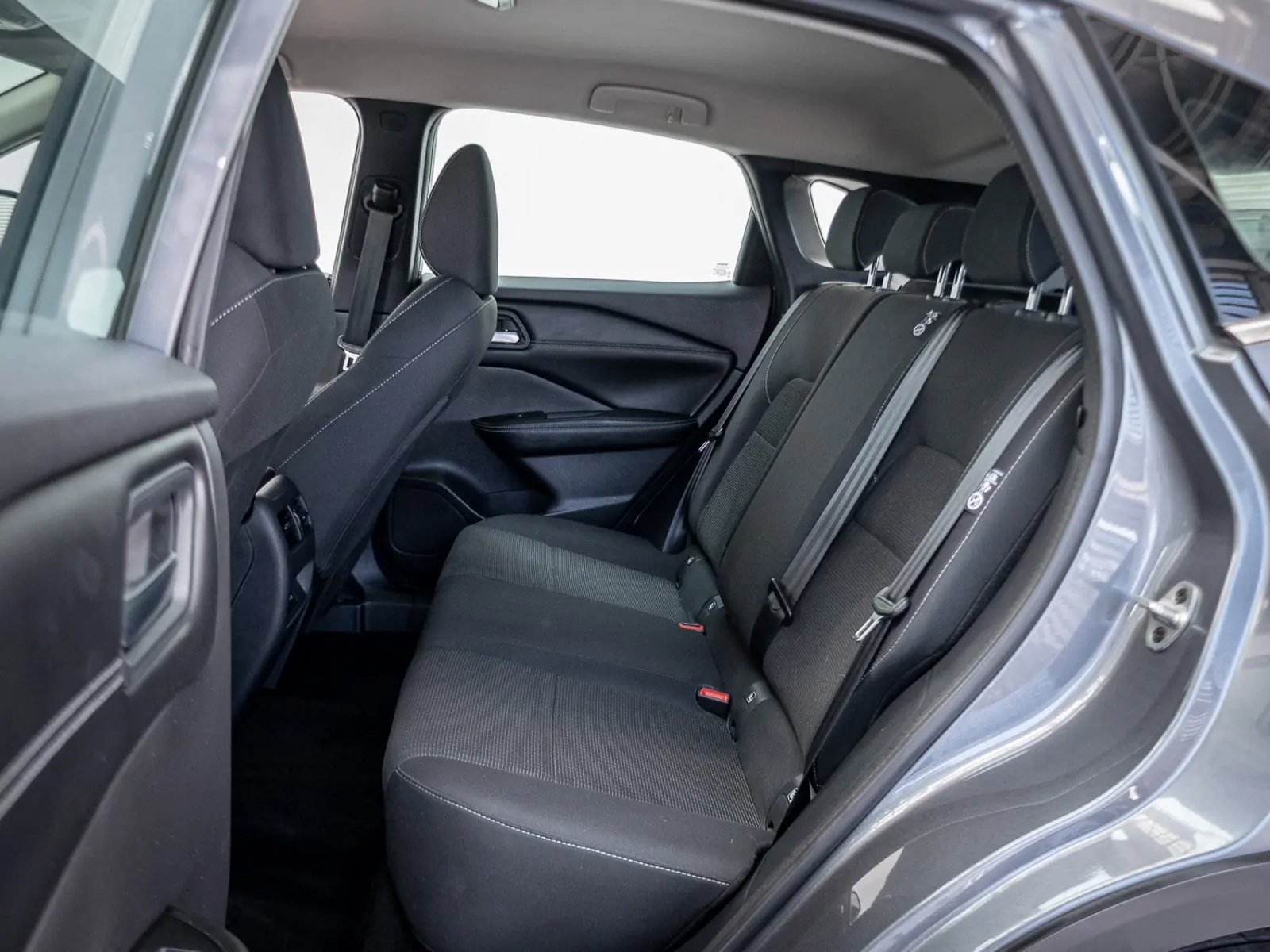 NISSAN QASHQAI 2023 - Imagen 13 de 17