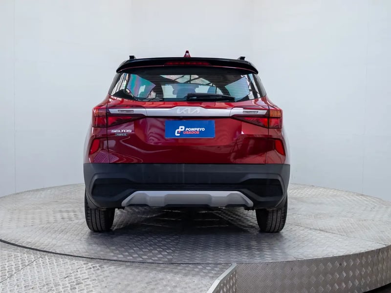 Kia SELTOS 2023 - Imagen 6 de 19