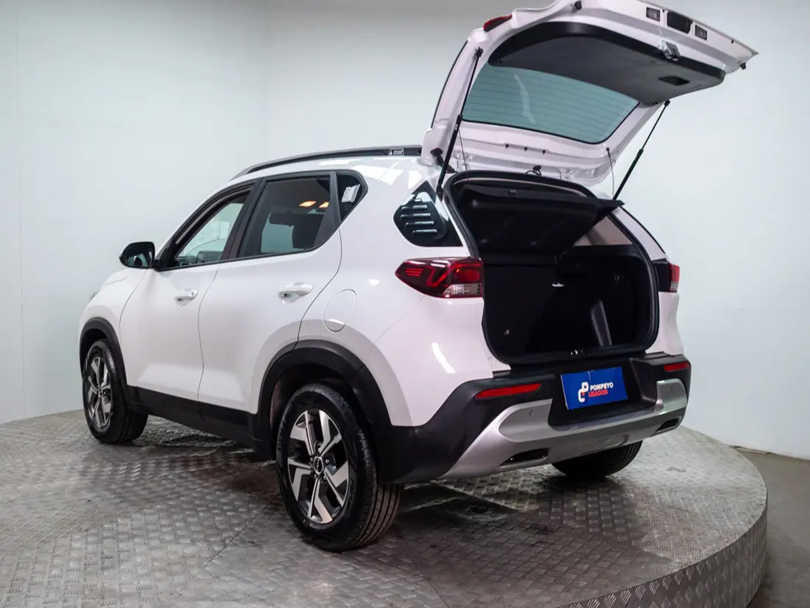 Kia SONET 2023 - Imagen 10 de 19