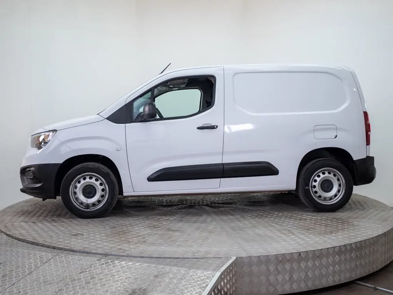 Opel COMBO 2025 - Imagen 4 de 16