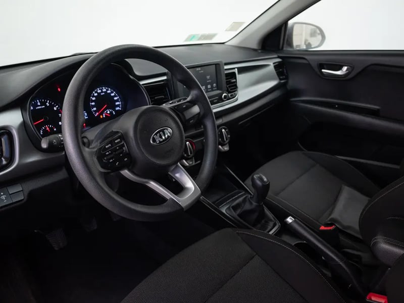 Kia RIO 5 2021 - Imagen 11 de 19