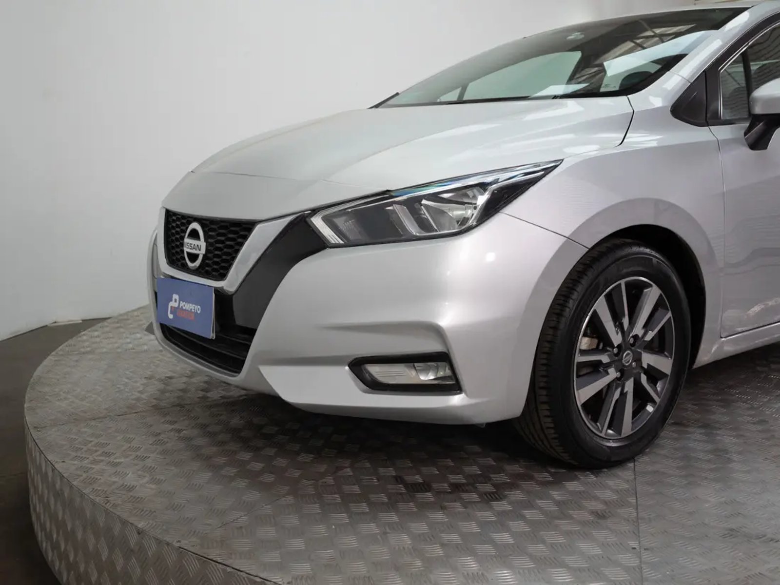 Nissan VERSA 2021 - Imagen 13 de 20