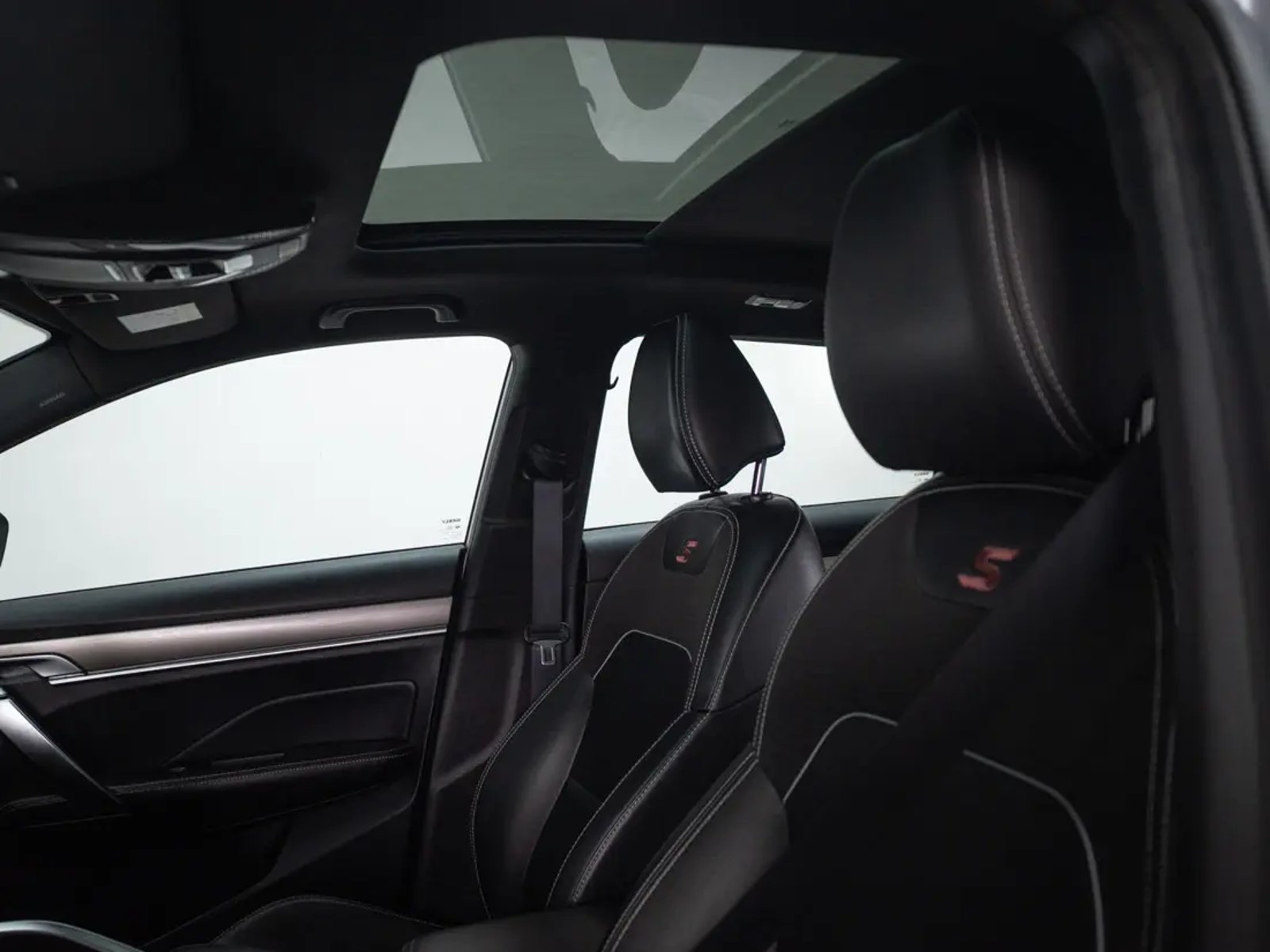 Geely COOLRAY 2023 - Imagen 16 de 20