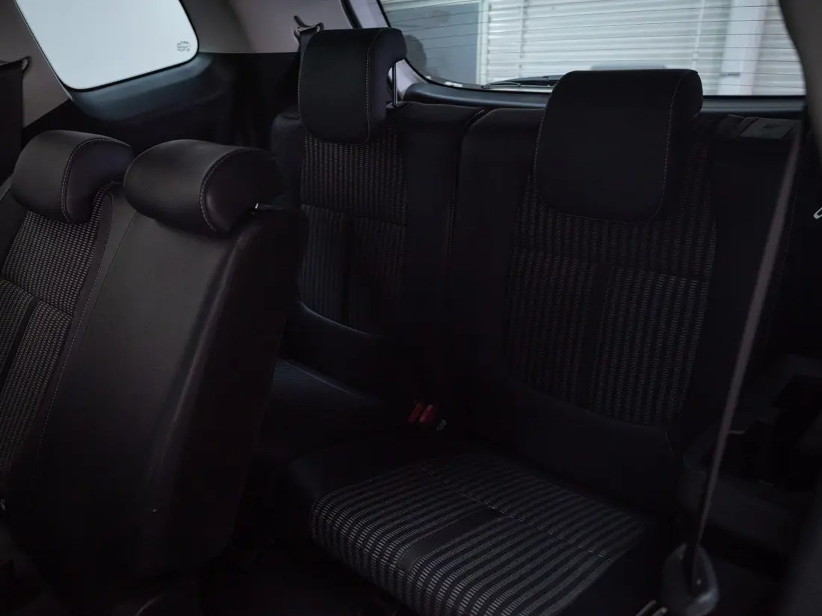 Kia CARENS 2024 - Imagen 15 de 20