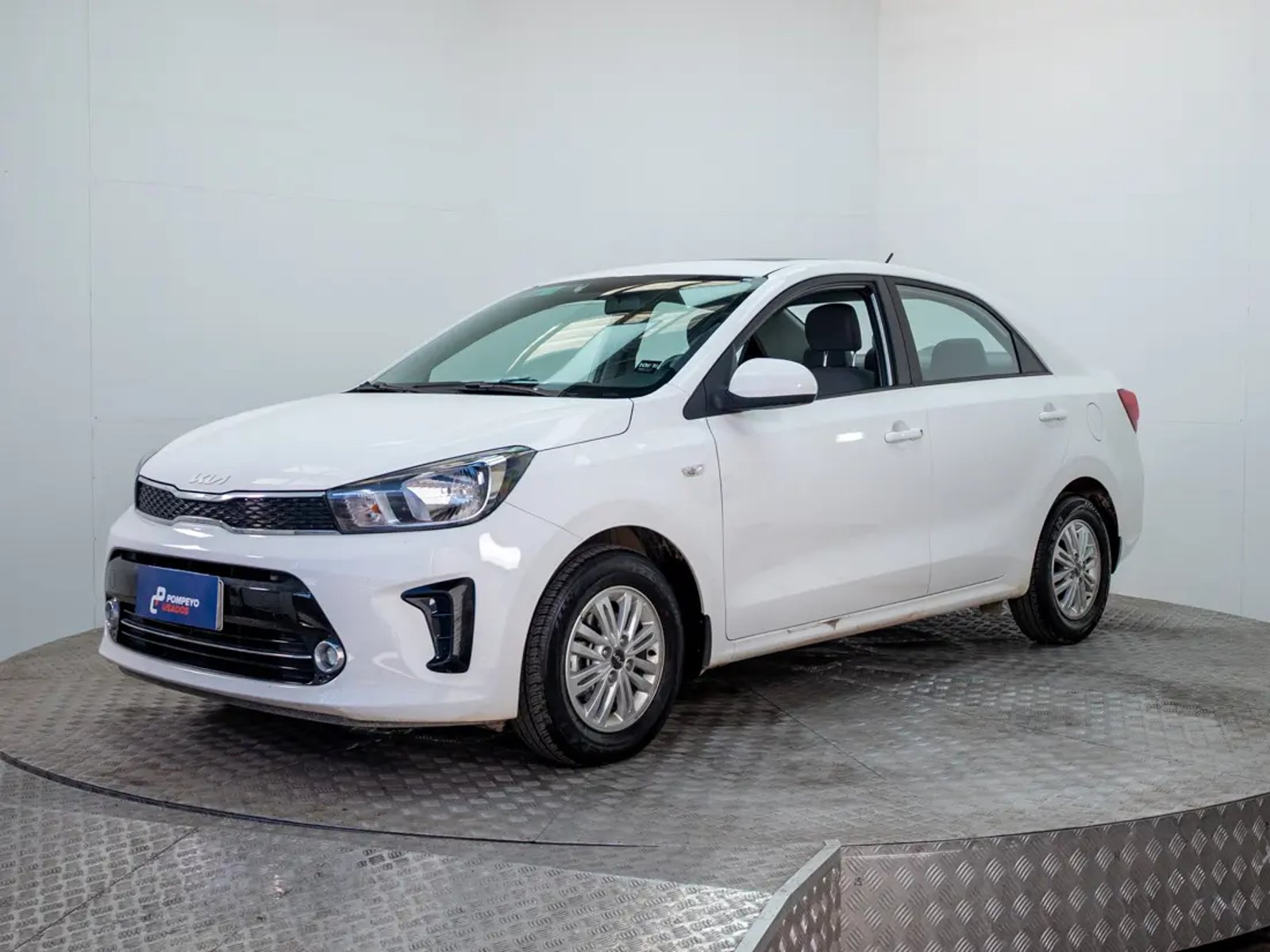 Kia SOLUTO 2026 - Imagen 3 de 20