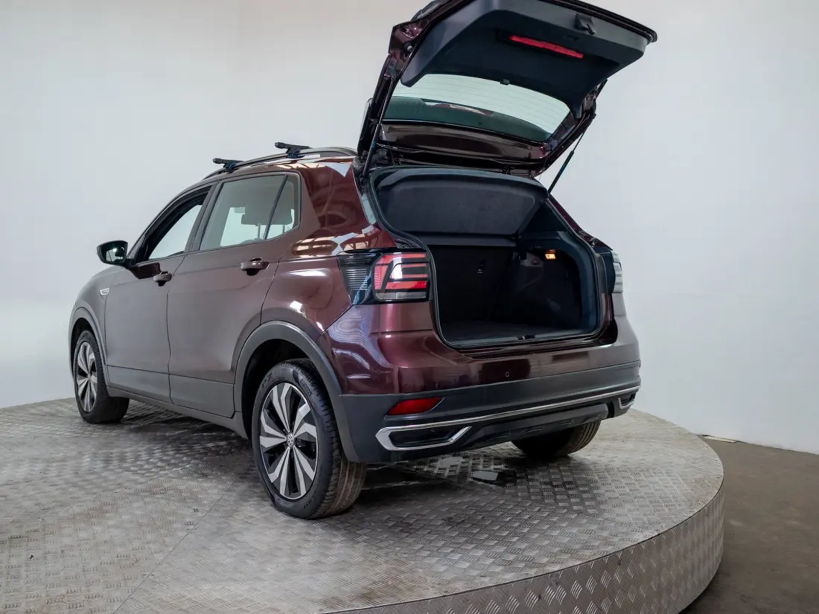 Volkswagen T-CROSS 2021 - Imagen 10 de 20