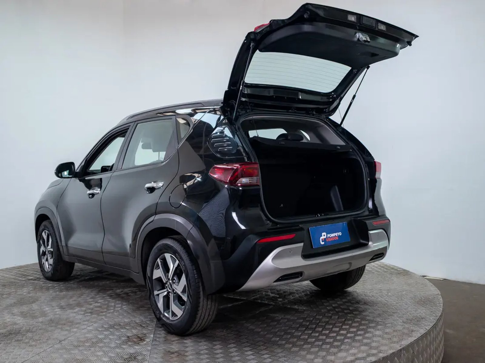 Kia SONET 2023 - Imagen 11 de 17