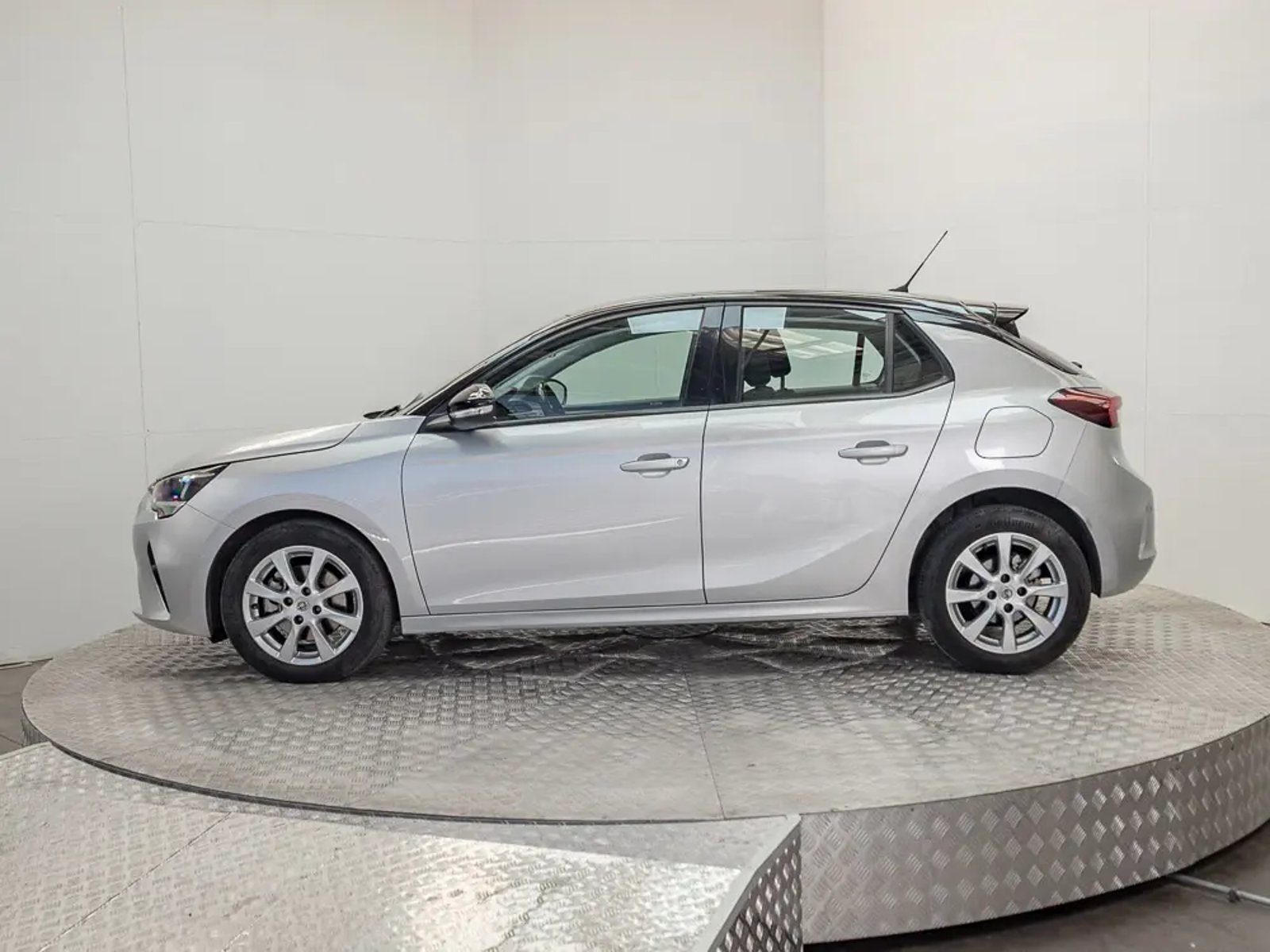 OPEL CORSA 2023 - Imagen 5 de 13