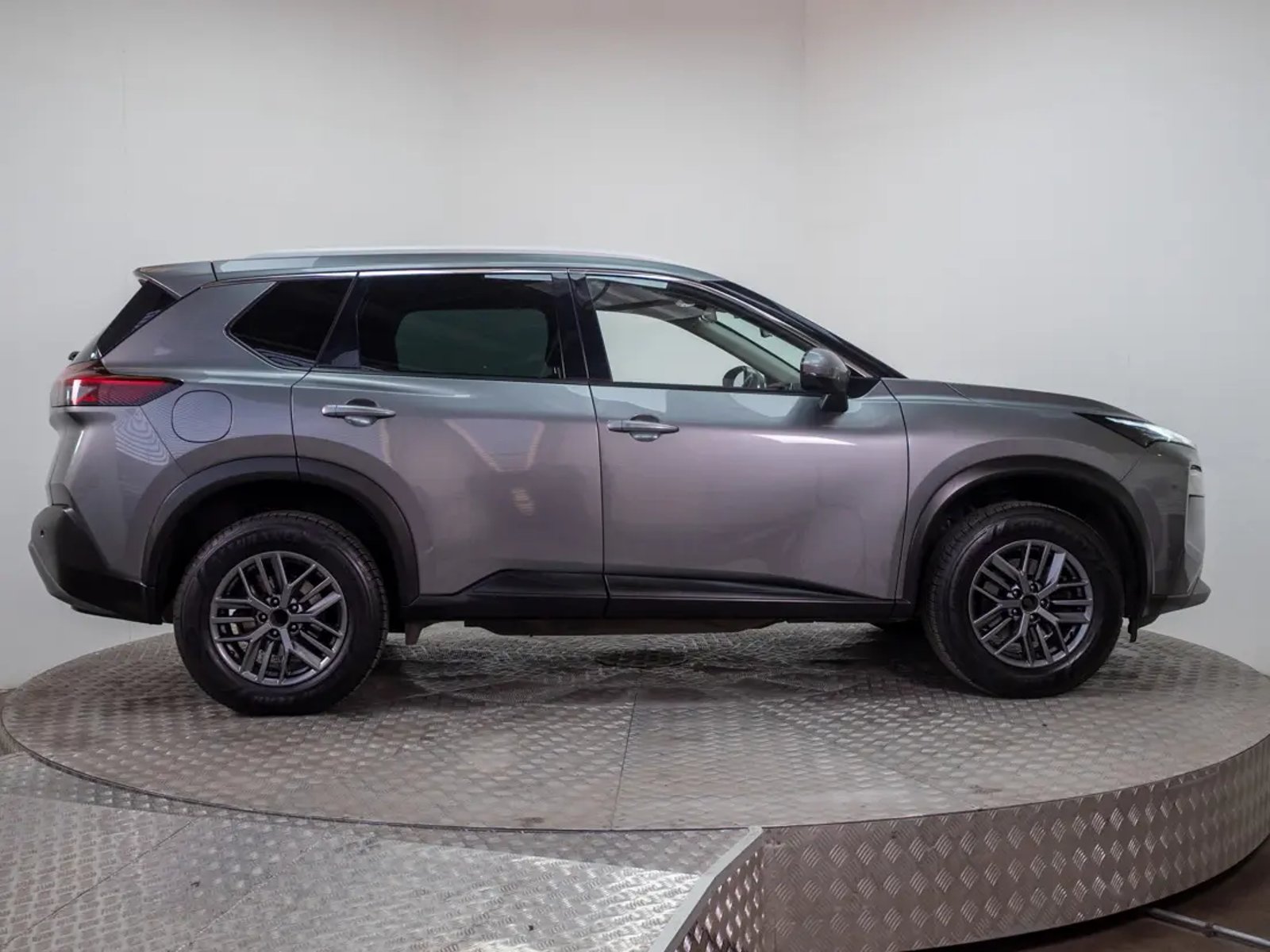 NISSAN X-TRAIL 2024 - Imagen 11 de 20