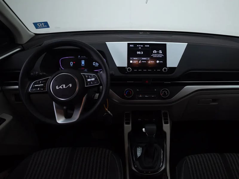 Kia CARENS 2025 - Imagen 16 de 20