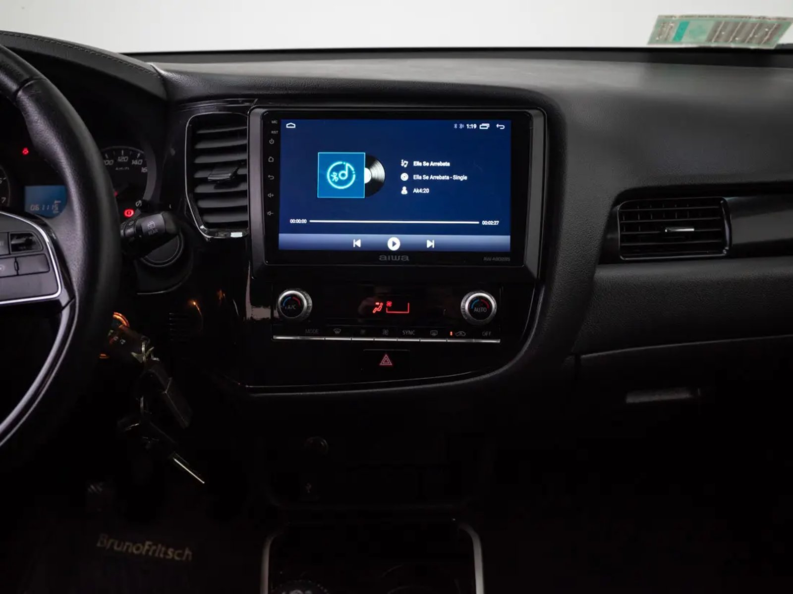 Mitsubishi OUTLANDER 2022 - Imagen 16 de 20