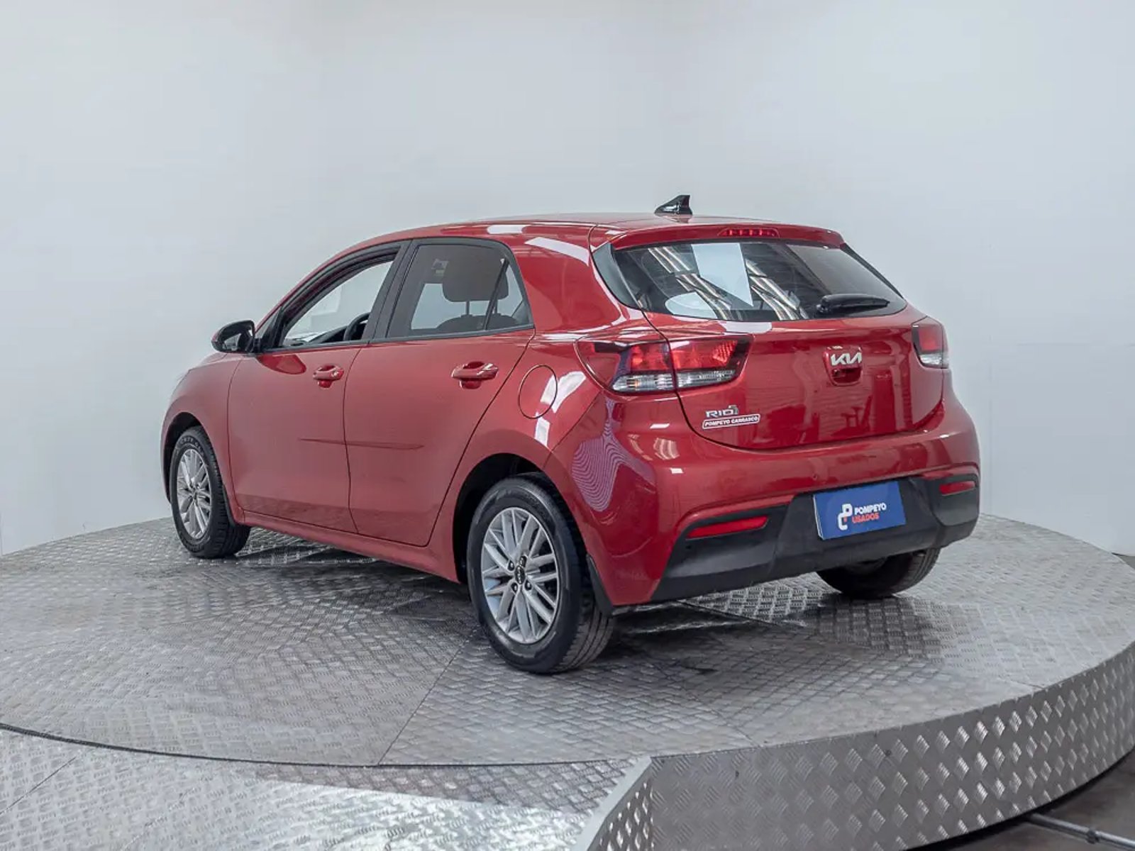 KIA RIO 5 2023 - Imagen 6 de 16