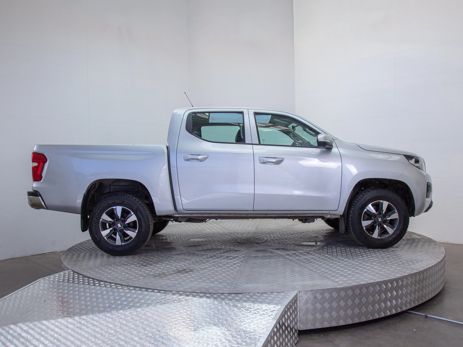 Peugeot LANDTREK 2025 - Imagen 3 de 16