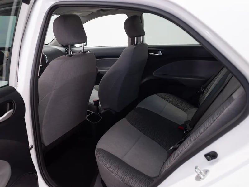 Kia SOLUTO 2026 - Imagen 14 de 20