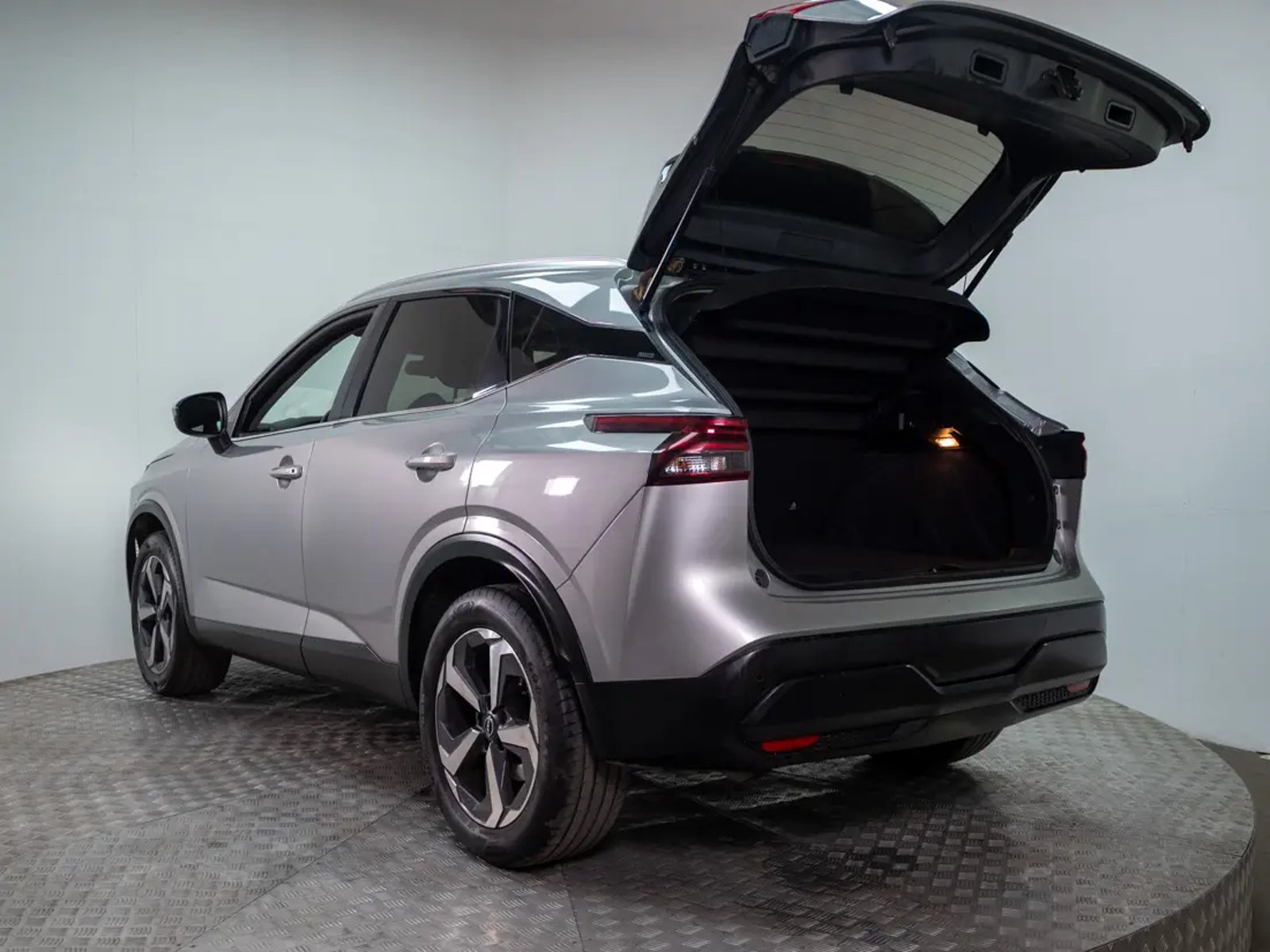 Nissan QASHQAI 2023 - Imagen 11 de 20