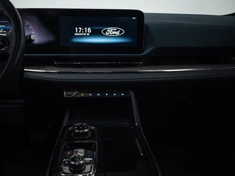 Ford TERRITORY 2024 - Imagen 16 de 20