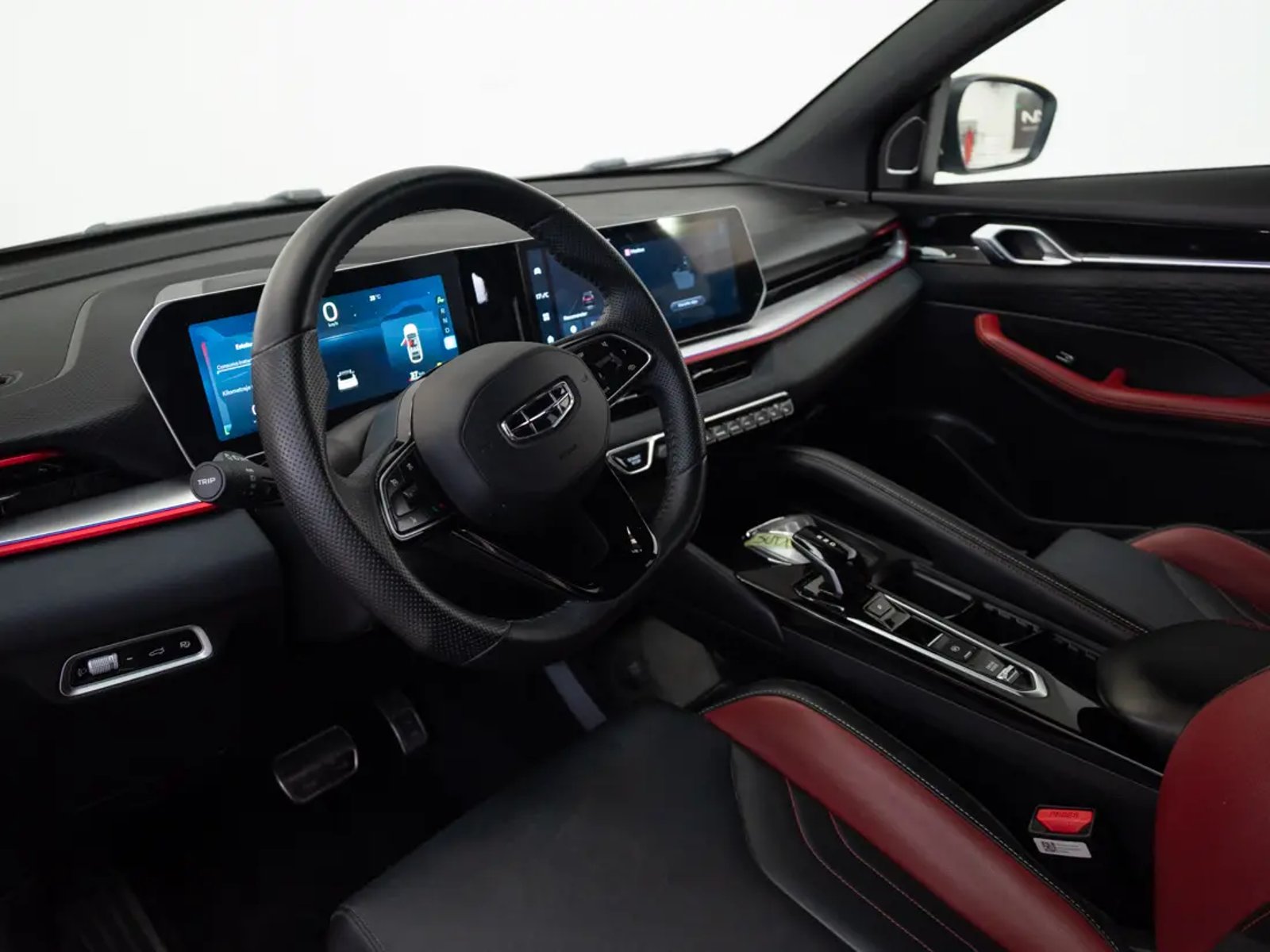 Geely COOLRAY 2023 - Imagen 11 de 20