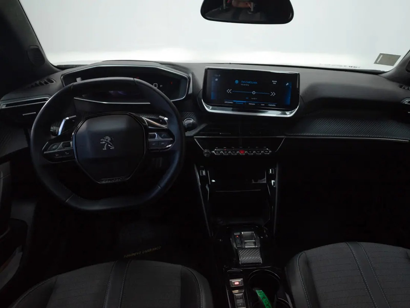 Peugeot 2008 2023 - Imagen 15 de 18