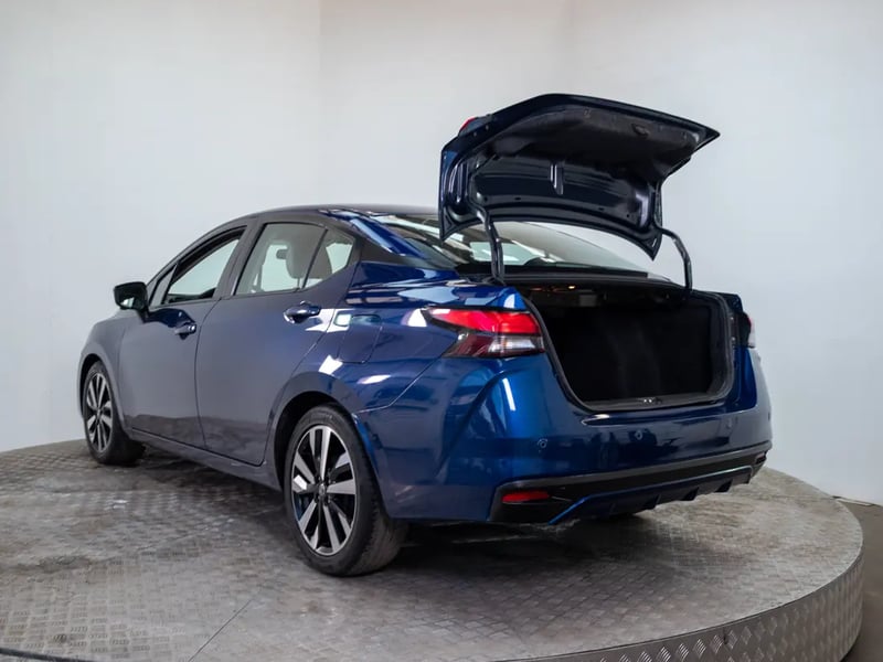 Nissan VERSA 2022 - Imagen 10 de 20