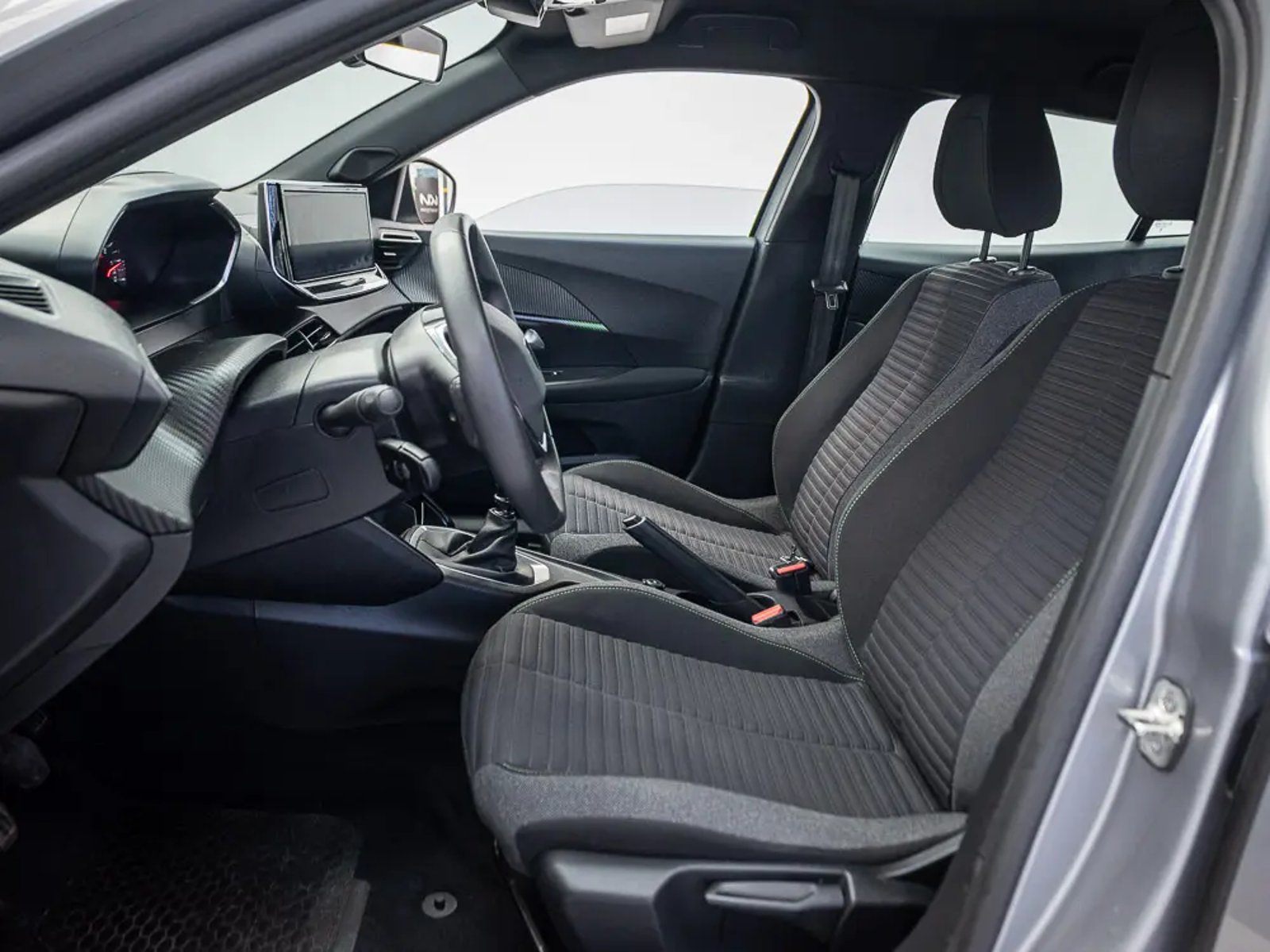 PEUGEOT 2008 2024 - Imagen 12 de 13