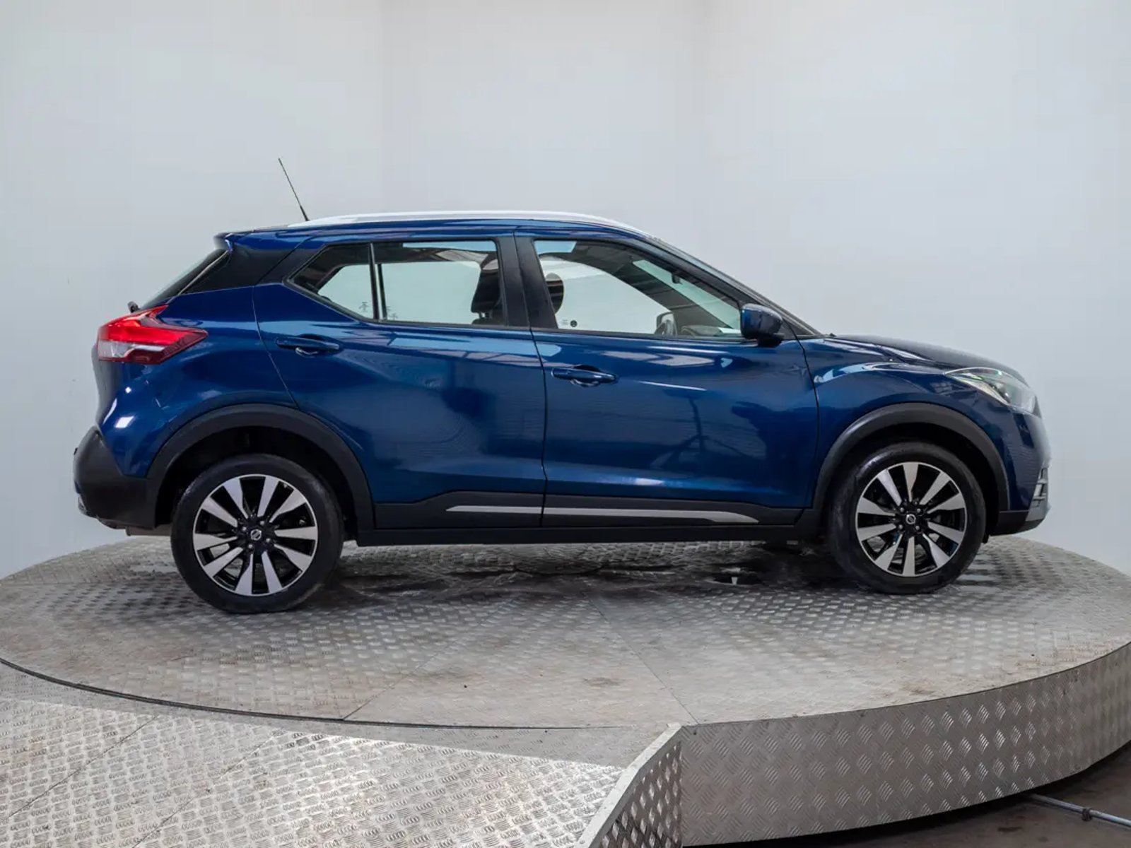 Nissan KICKS 2020 - Imagen 8 de 19