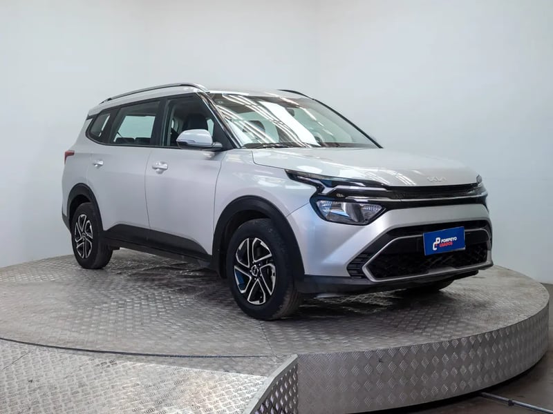Kia CARENS 2024
