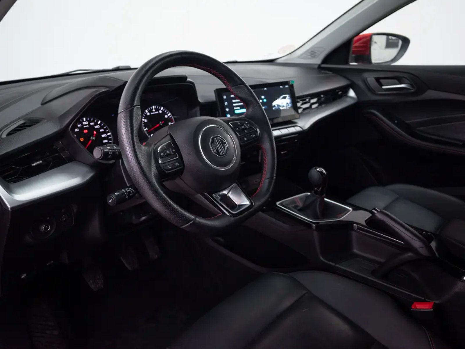MG GT 2024 - Imagen 11 de 18