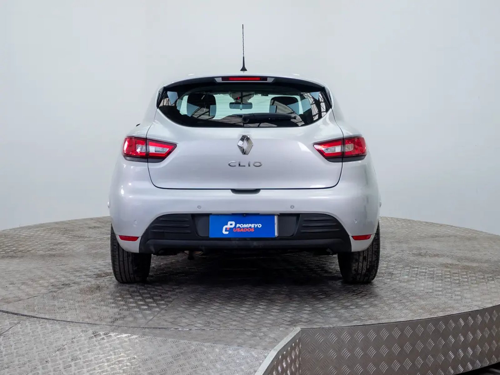 Renault CLIO 2018 - Foto 5 de 20
