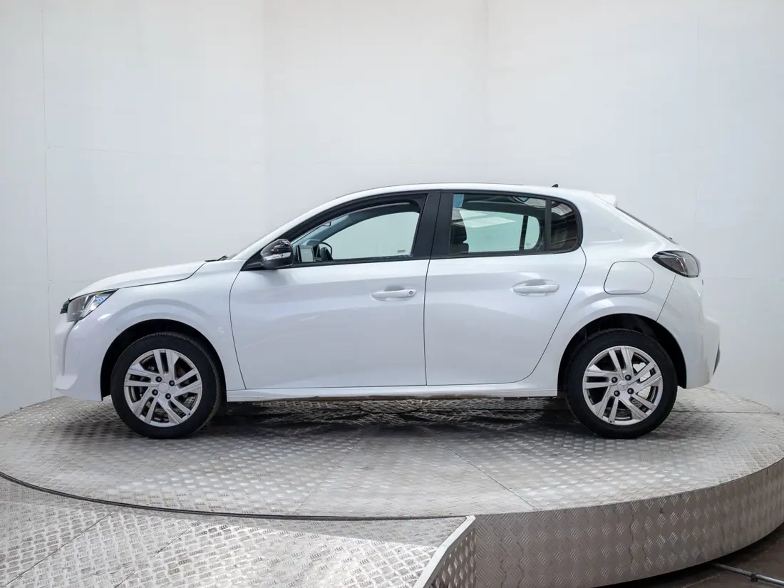 Peugeot 208 2023 - Foto 4 de 20