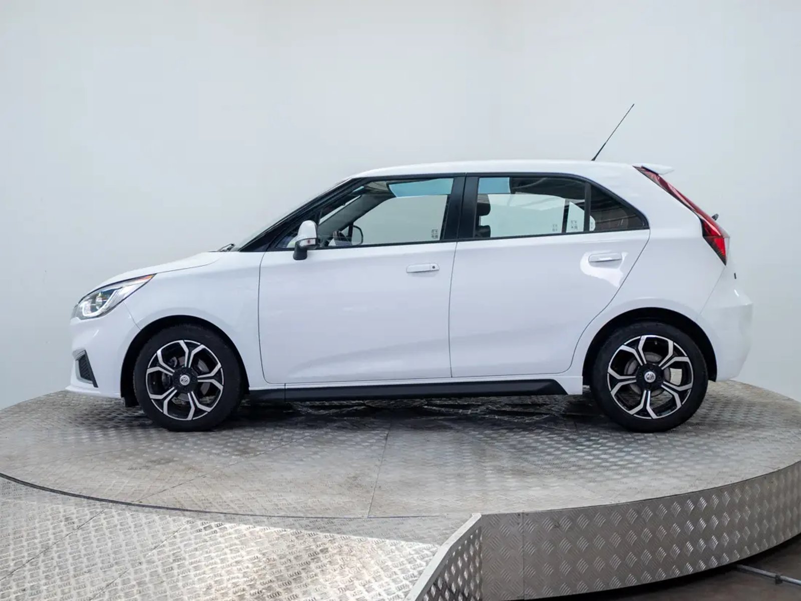 MG 3 2022 - Imagen 4 de 20