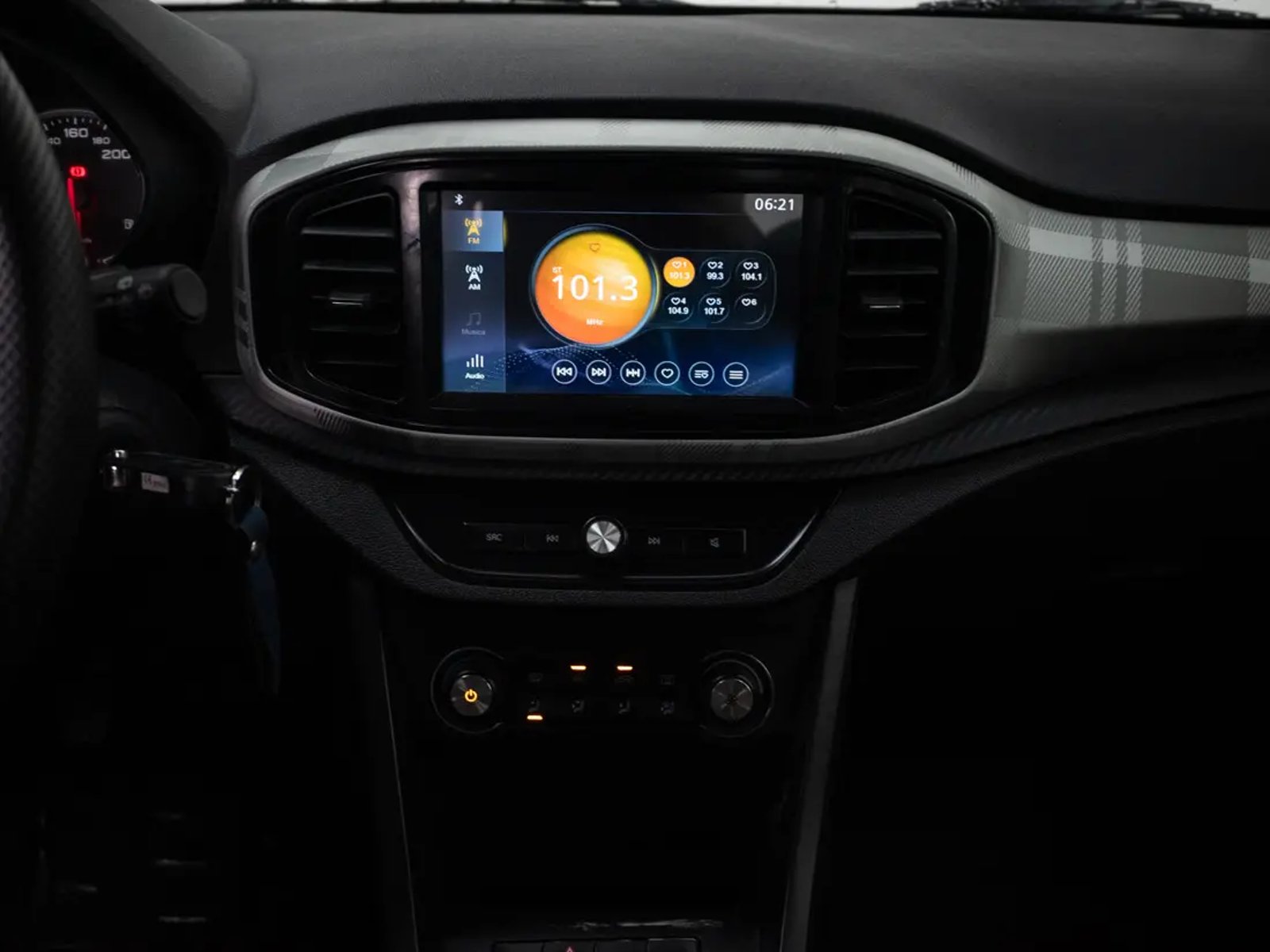 MG 3 2025 - Imagen 9 de 16
