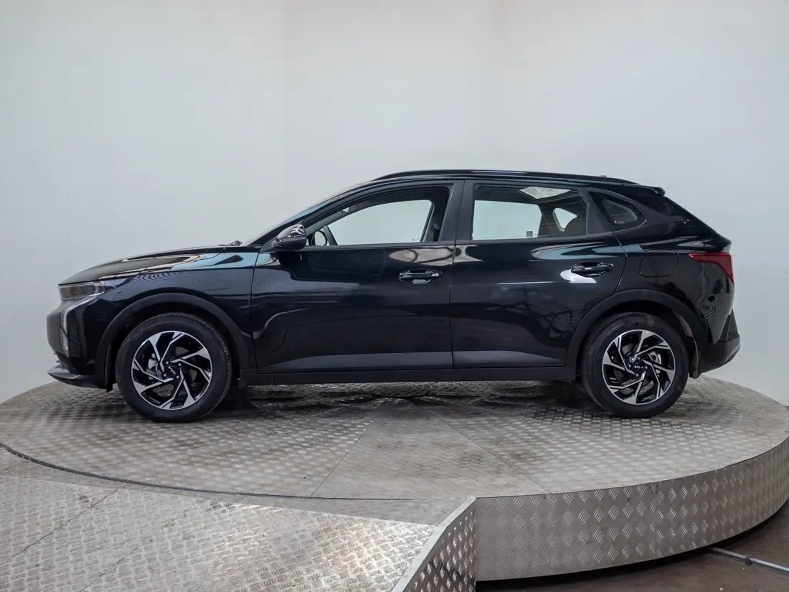 Kia K3 Cross 2025 - Foto 4 de 20