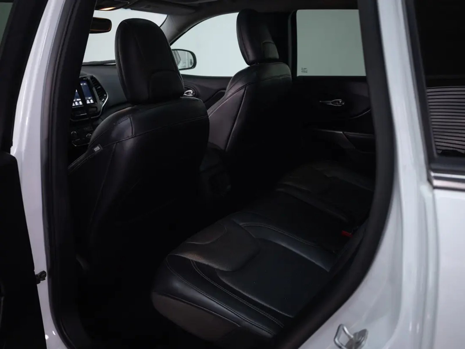 Jeep CHEROKEE 2019 - Imagen 16 de 20