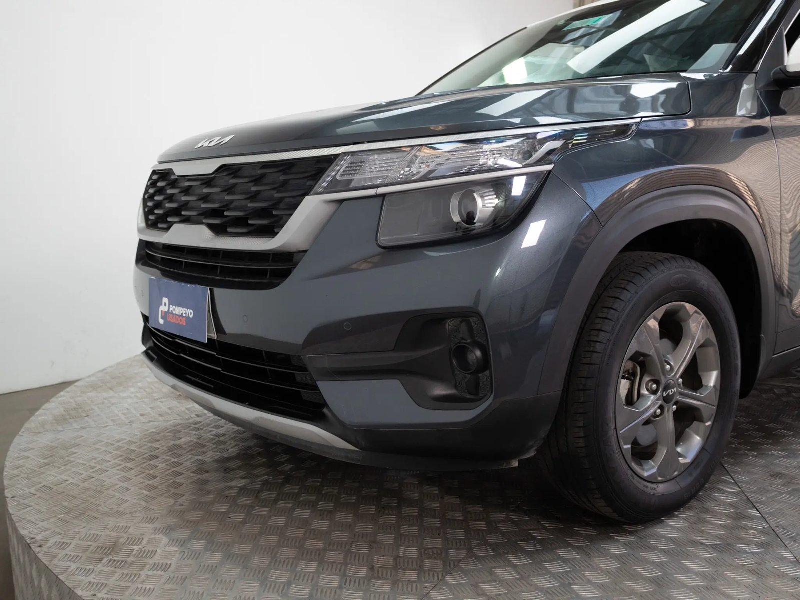 KIA SELTOS 2023 - Imagen 9 de 19