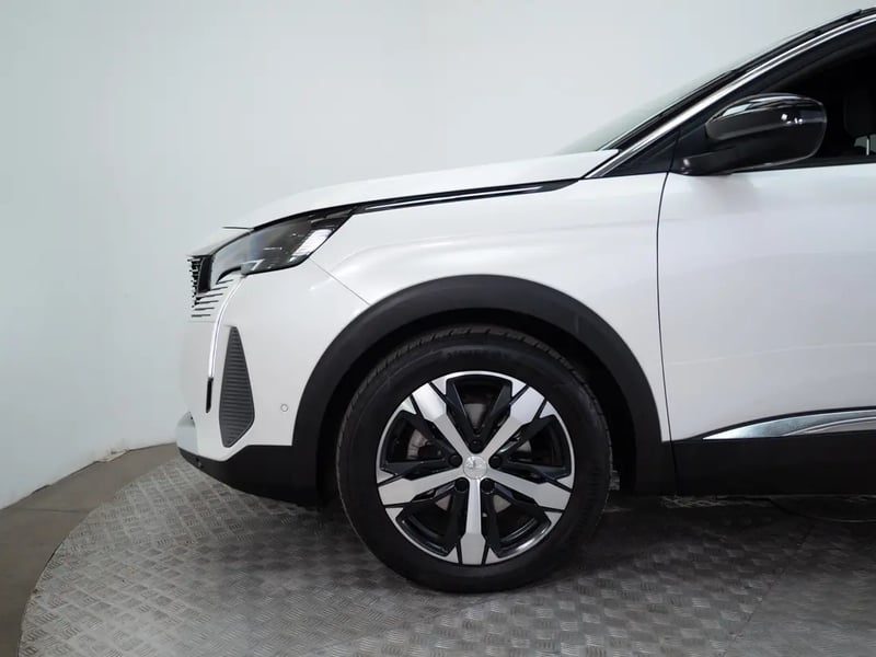 Peugeot 5008 2024 - Imagen 17 de 19