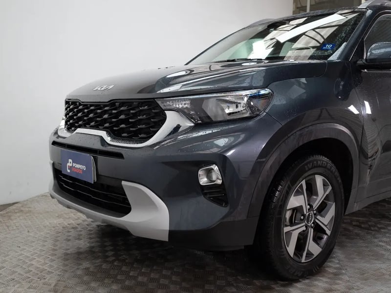 Kia SONET 2023 - Imagen 18 de 20