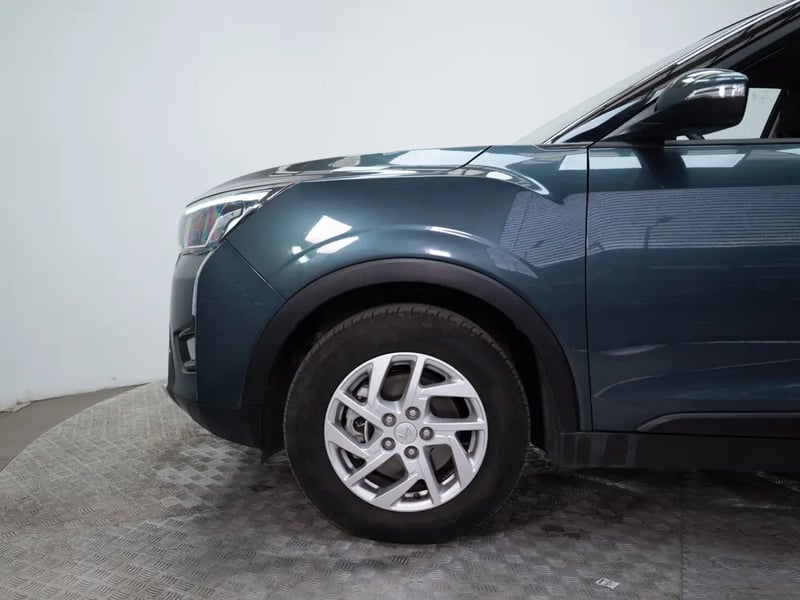 Mahindra XUV300 2024 - Imagen 17 de 20