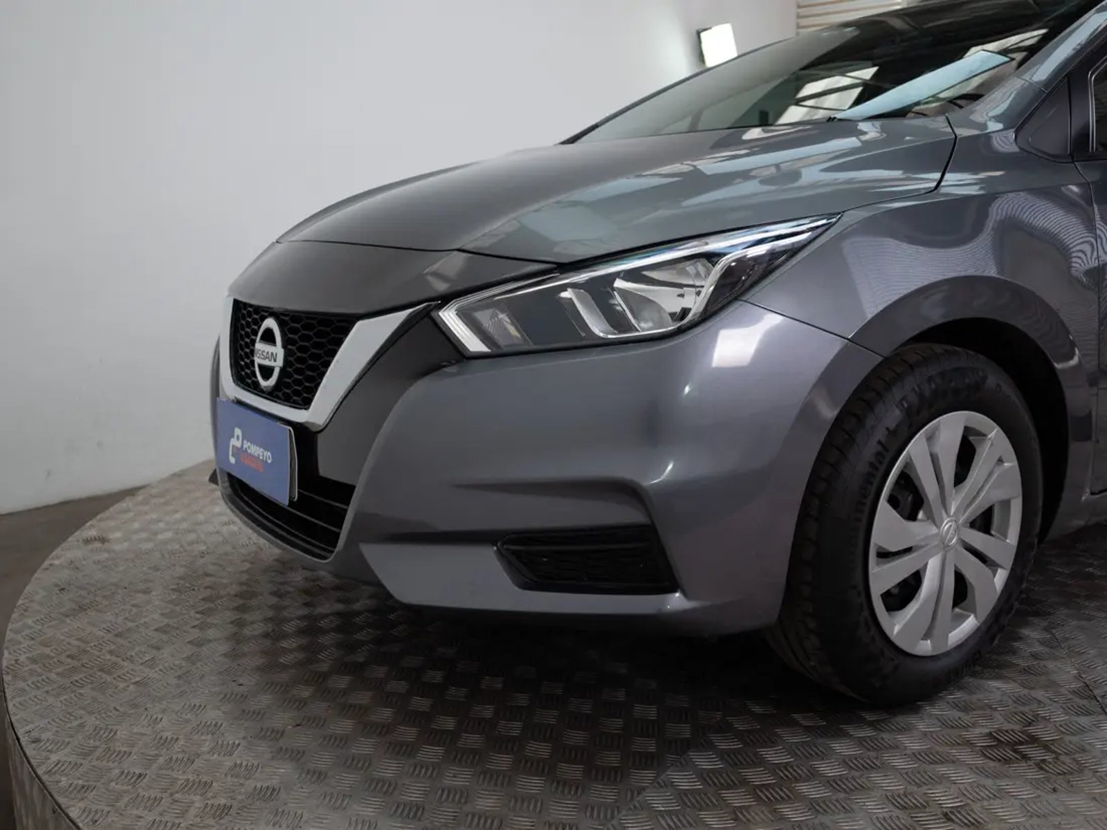 Nissan VERSA 2023 - Imagen 18 de 19