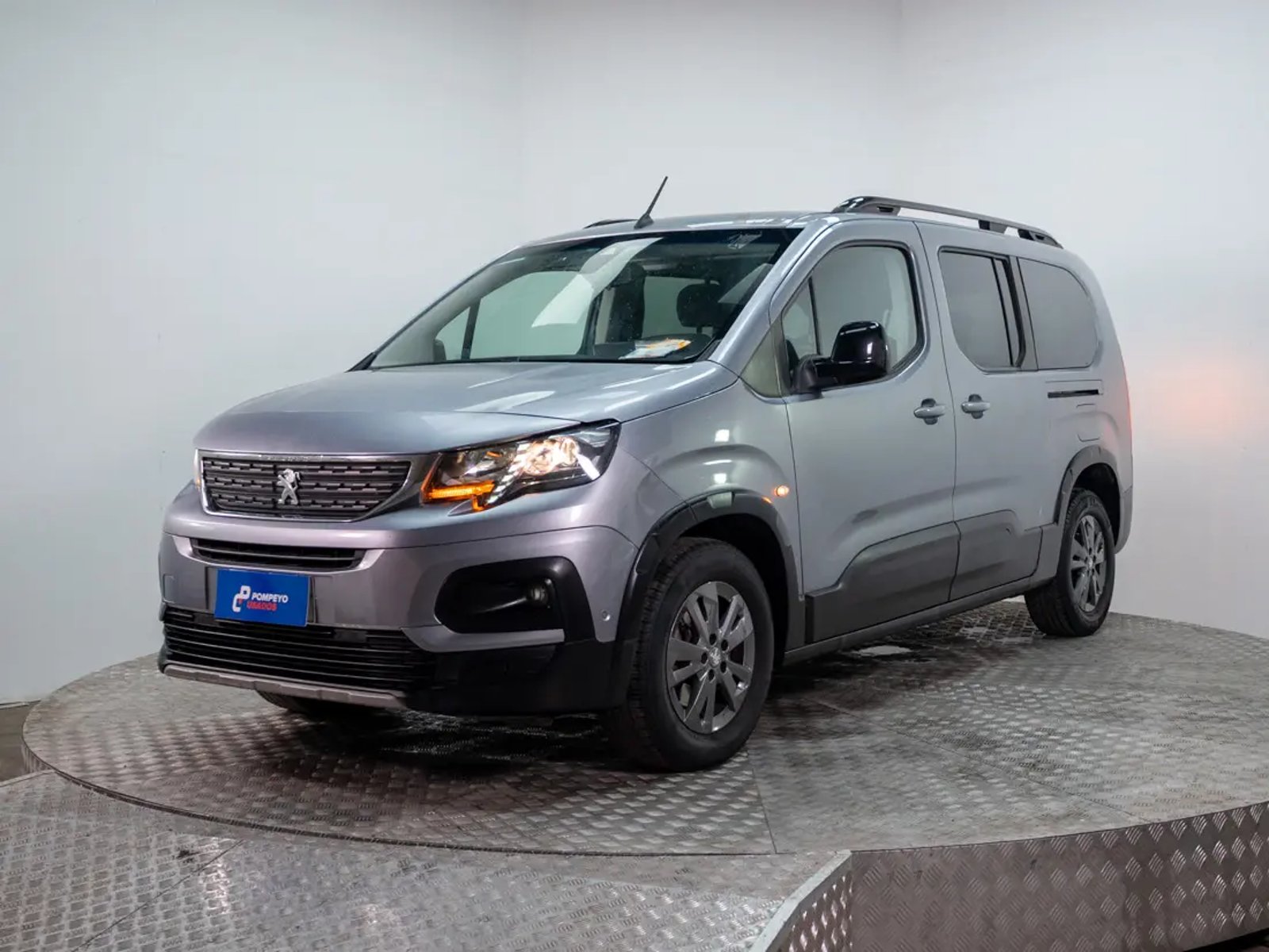 Peugeot RIFTER 2023 - Foto 2 de 19