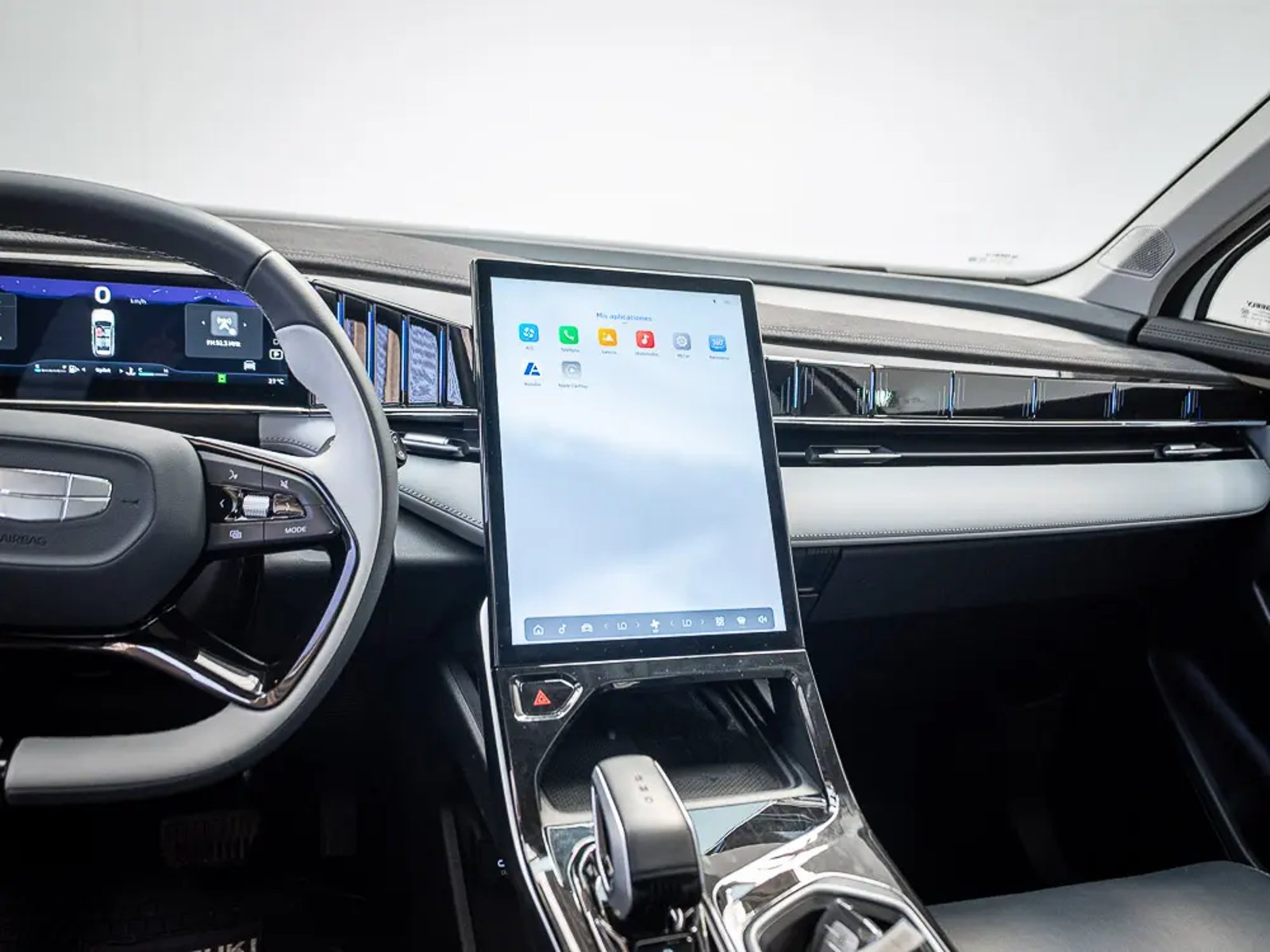 GEELY STARRAY 2025 - Imagen 14 de 16
