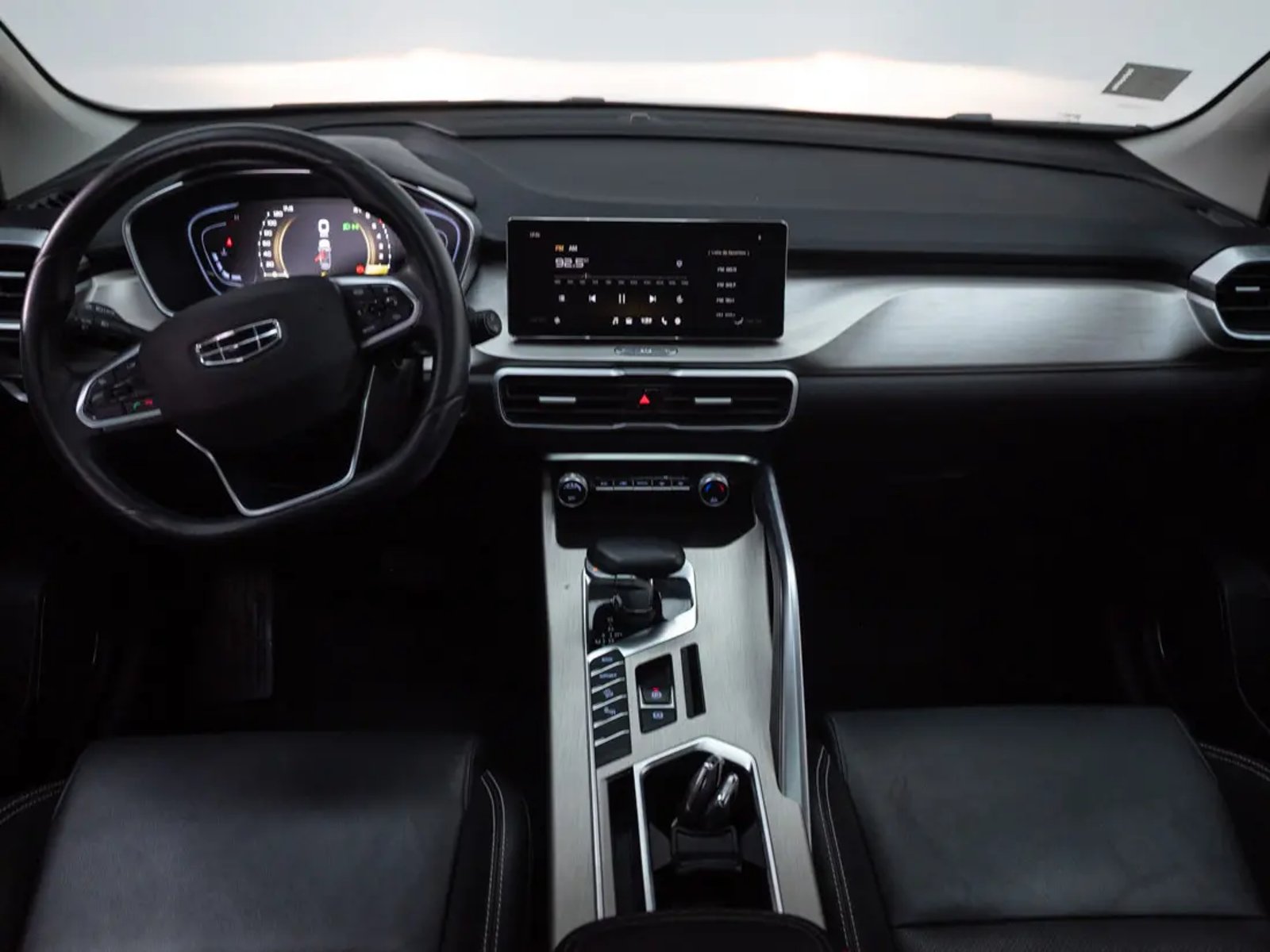 Geely COOLRAY 2023 - Imagen 16 de 17