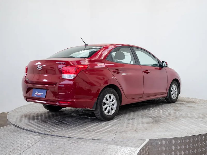 Hyundai VERNA 2021 - Imagen 7 de 20