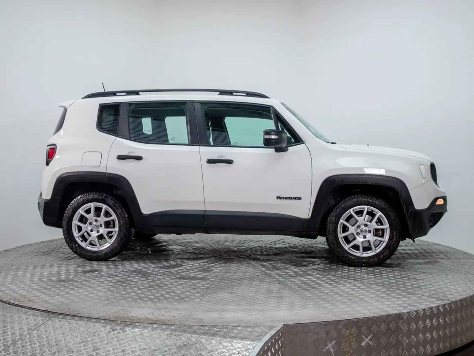 Jeep RENEGADE 2023 - Imagen 9 de 16