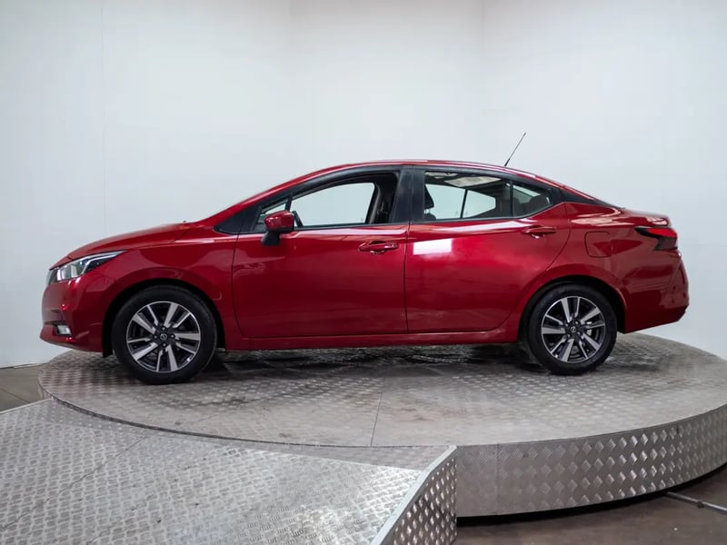 Nissan VERSA 2023 - Imagen 5 de 20