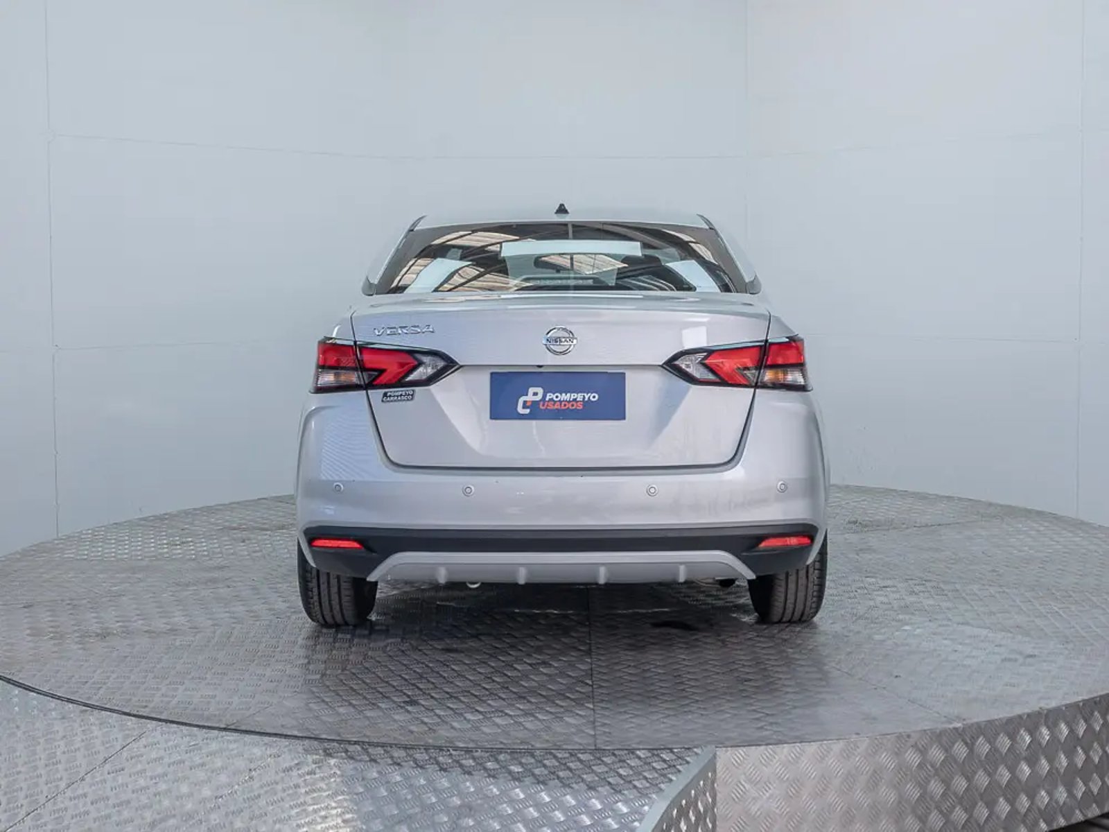 NISSAN VERSA 2023 - Imagen 3 de 15